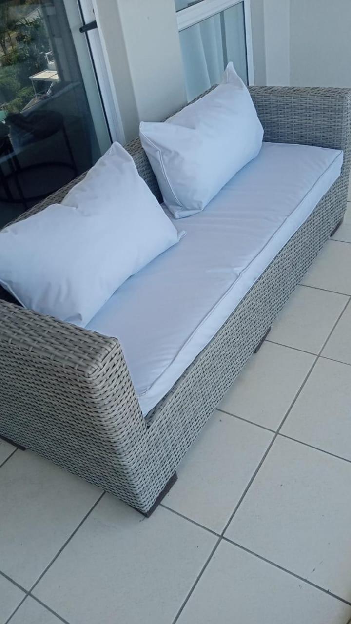 511 Umdloti Resort Beachfront 1Bed Self Catering Apartment Sea View Exterior photo
